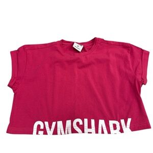 Gymshark Women’s Bold Pink Cropped Tee